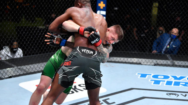 How Does Bad Eyesight Affect UFC Fighters